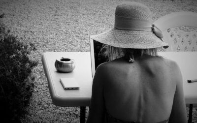 Rückenschmerzen von der ungewohnte neuen Belastung – dem sitzen